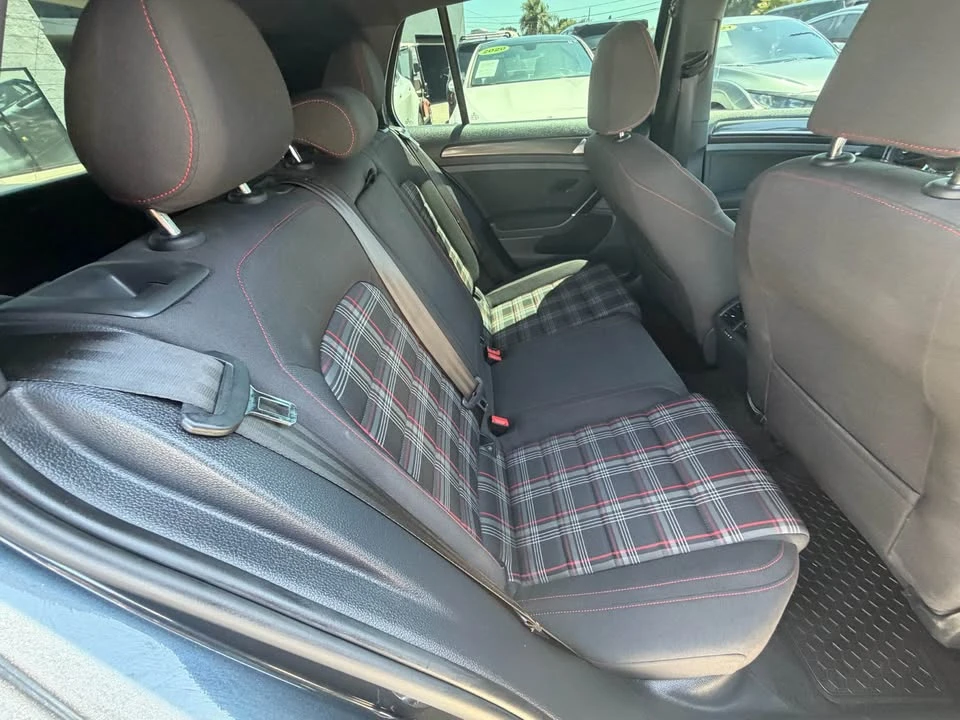 2018 Volkswagen GTI Mk7 - Image 18 of 20