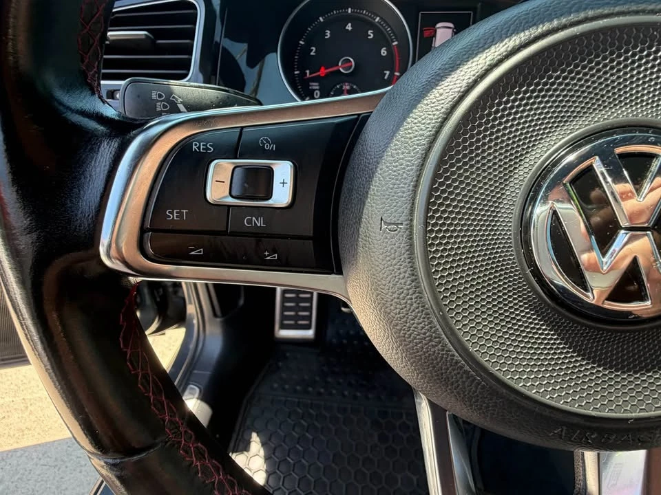 2018 Volkswagen GTI Mk7 - Image 11 of 20