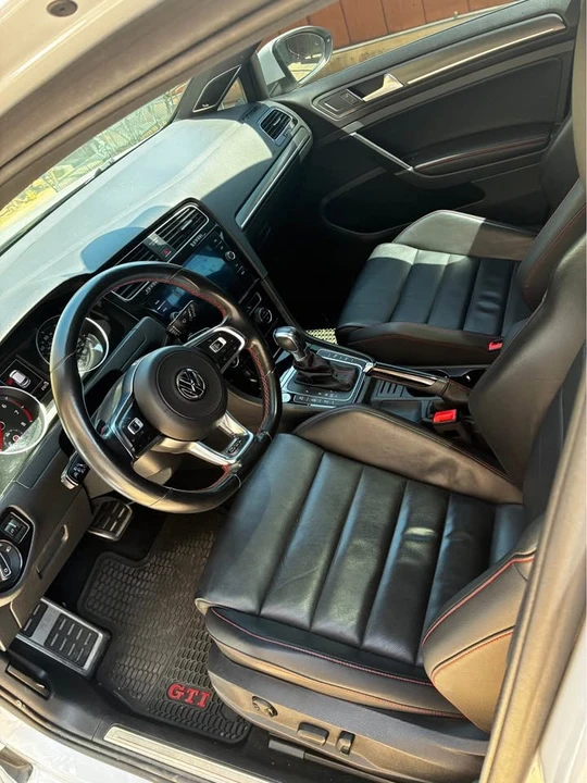 2018 Volkswagen GTI Mk7 - Image 6 of 9