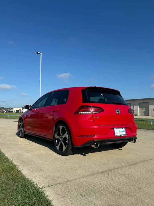 2018 Volkswagen GTI Mk7 - Image 4 of 9