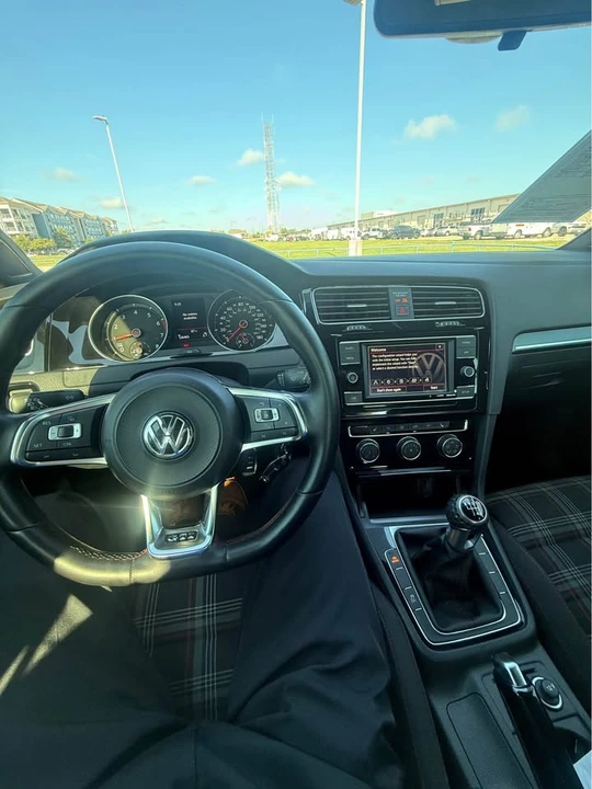 2018 Volkswagen GTI Mk7 - Image 5 of 9