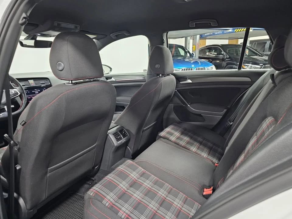 2018 Volkswagen GTI Mk7 - Image 11 of 20