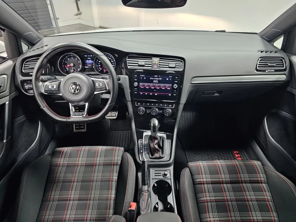 2018 Volkswagen GTI Mk7 - Image 14 of 20