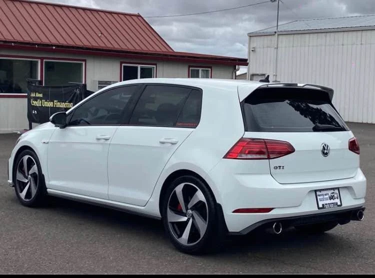 2018 Volkswagen GTI Mk7 - Image 3 of 17