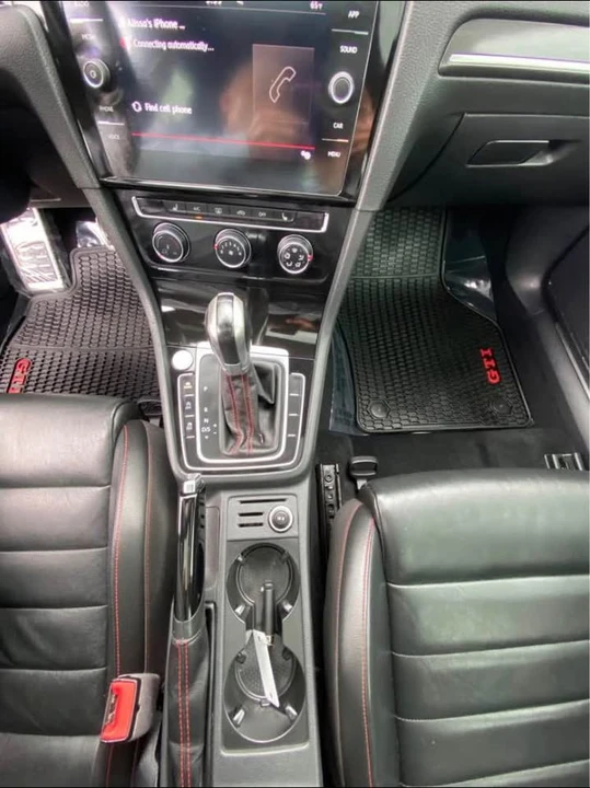 2018 Volkswagen GTI Mk7 - Image 14 of 17