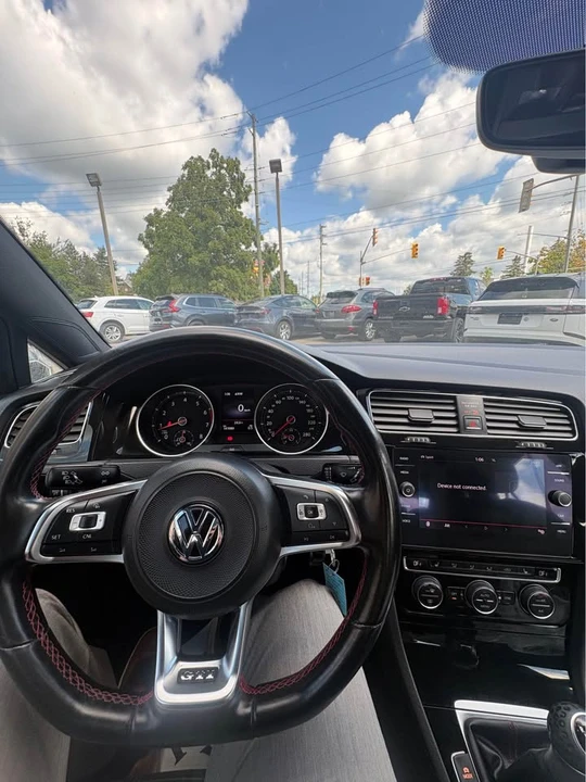 2018 Volkswagen GTI Mk7 - Image 9 of 15