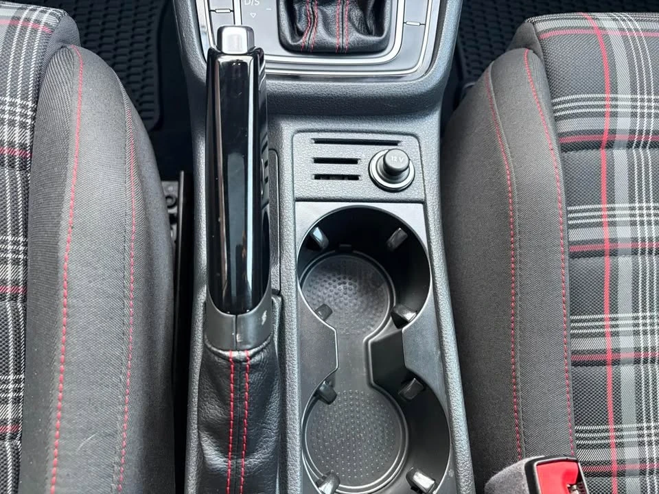 2018 Volkswagen GTI Mk7 - Image 19 of 20