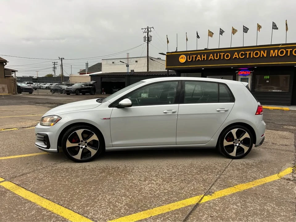 2018 Volkswagen GTI Mk7 - Image 8 of 17