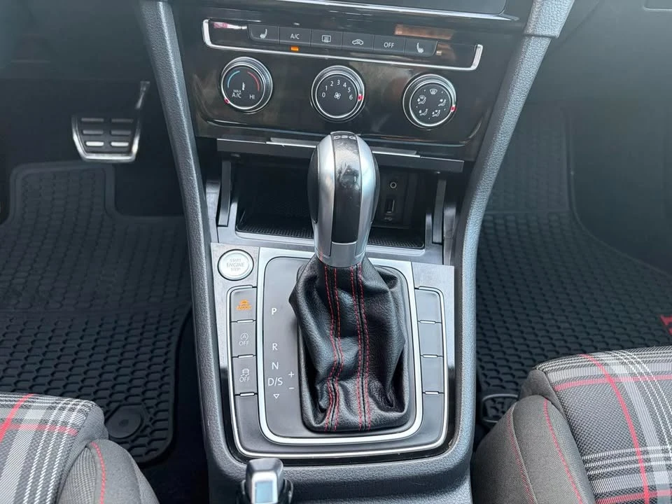 2018 Volkswagen GTI Mk7 - Image 18 of 20