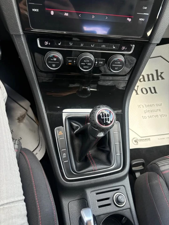 2018 Volkswagen GTI Mk7 - Image 11 of 15