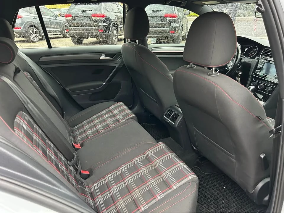 2018 Volkswagen GTI Mk7 - Image 15 of 17