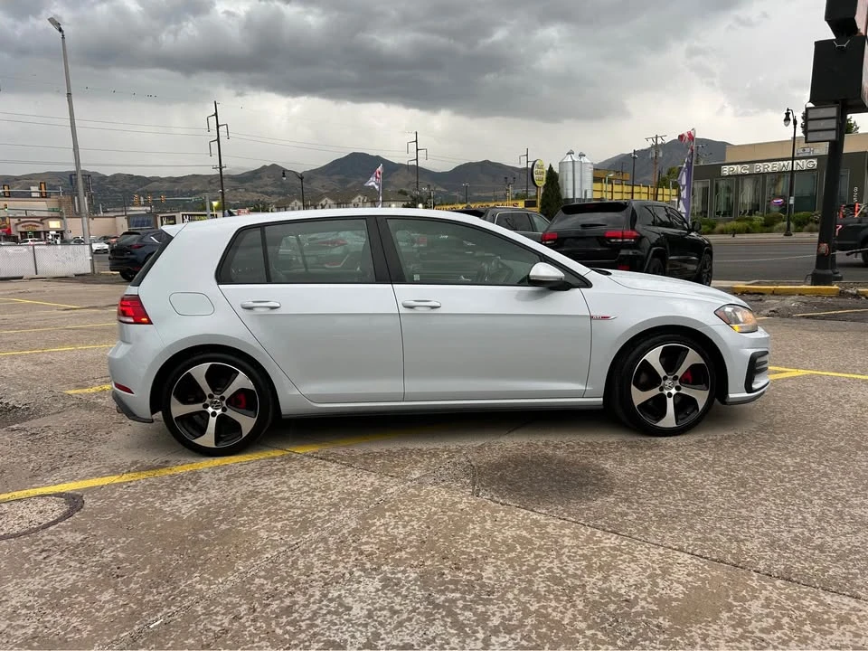 2018 Volkswagen GTI Mk7 - Image 10 of 17