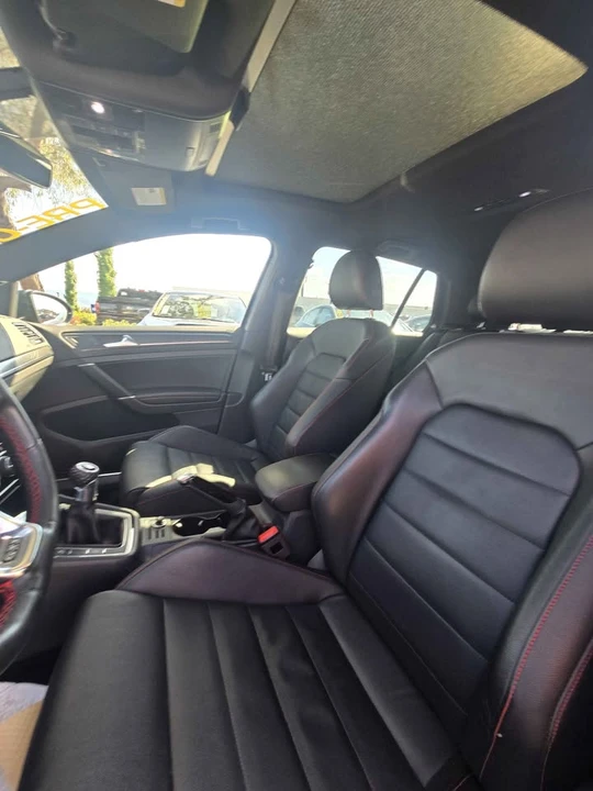 2018 Volkswagen GTI Mk7 - Image 8 of 8