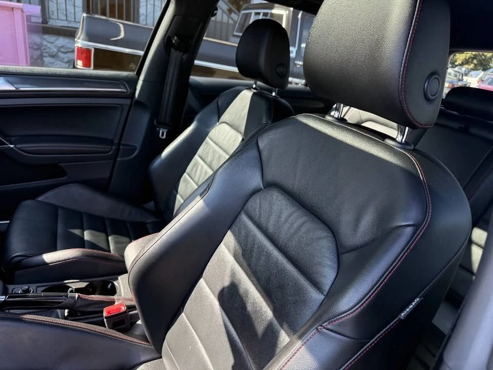 2018 Volkswagen GTI Mk7 - Image 12 of 17