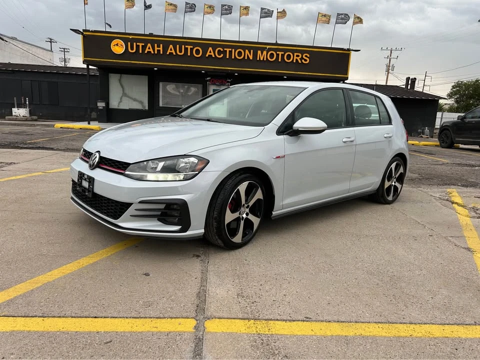 2018 Volkswagen GTI Mk7 - Image 3 of 17