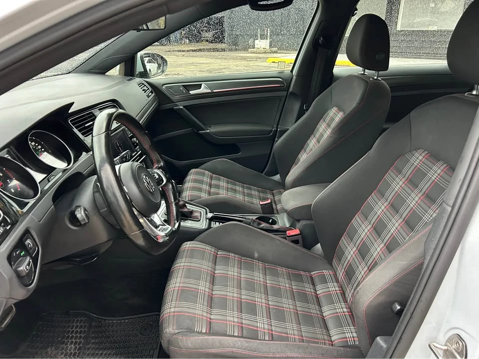 2018 Volkswagen GTI Mk7 - Image 11 of 17