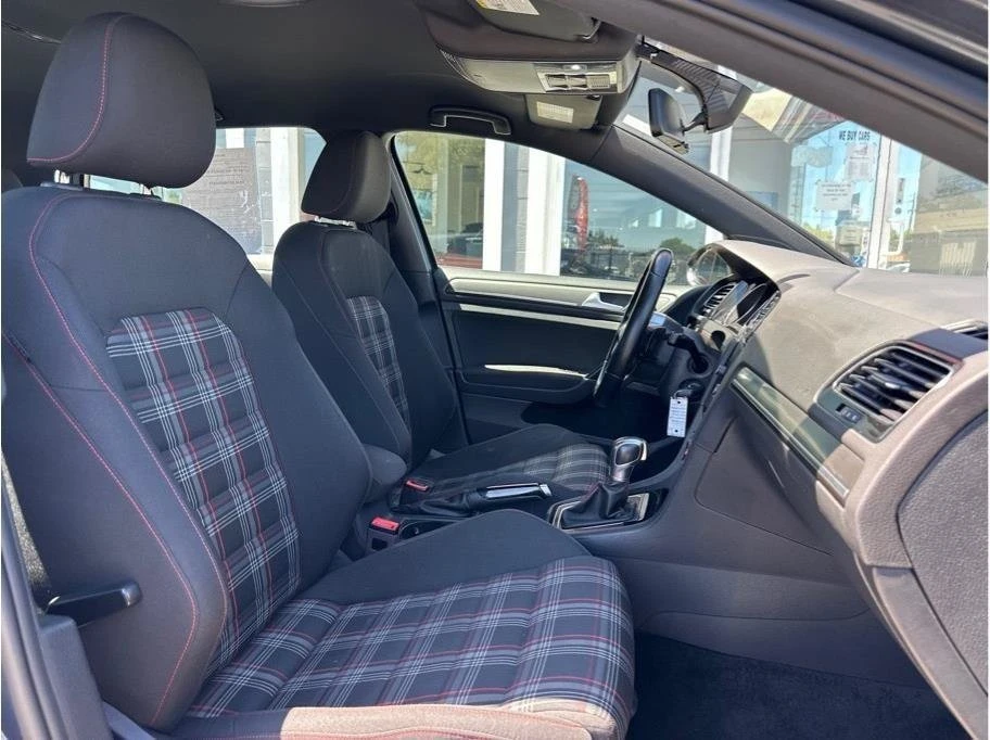 2018 Volkswagen GTI Mk7 - Image 18 of 20