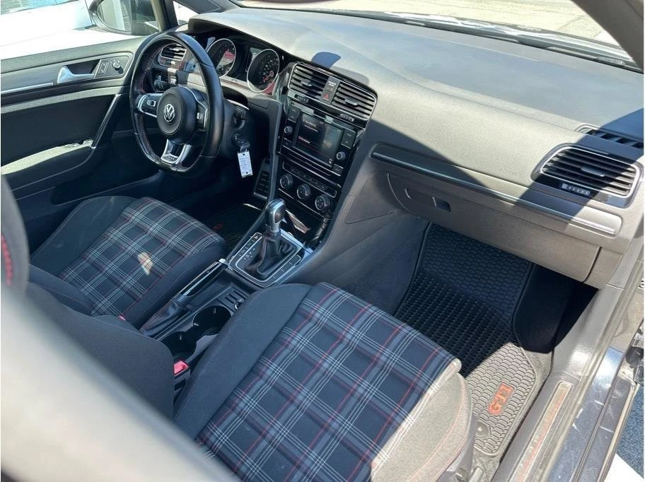 2018 Volkswagen GTI Mk7 - Image 17 of 20