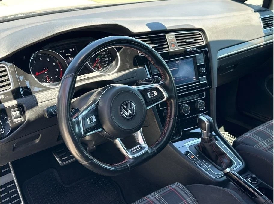 2018 Volkswagen GTI Mk7 - Image 11 of 20