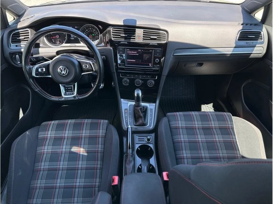 2018 Volkswagen GTI Mk7 - Image 9 of 20