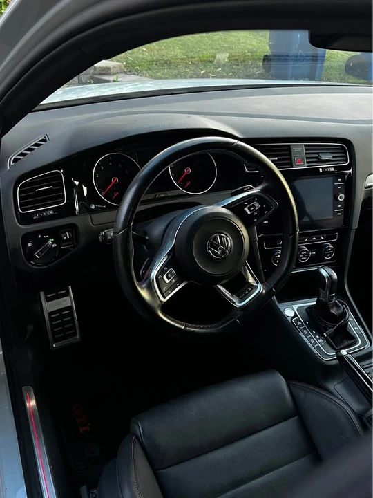 2018 Volkswagen GTI Mk7 - Image 5 of 13