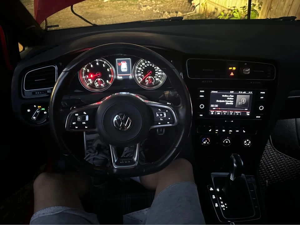 2018 Volkswagen GTI Mk7 - Image 6 of 6