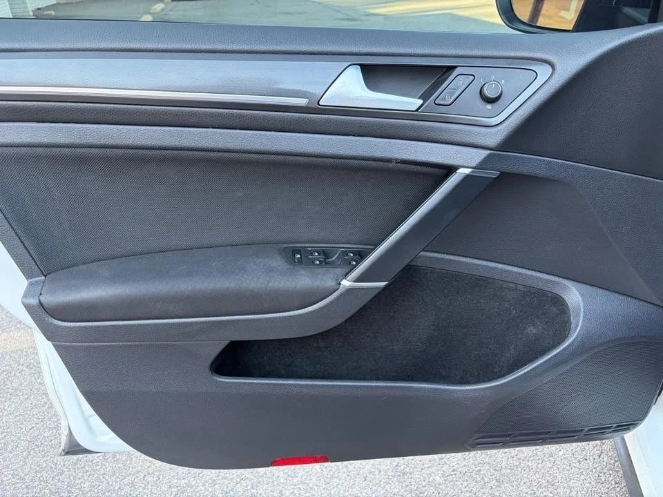 2018 Volkswagen GTI Mk7 - Image 15 of 20