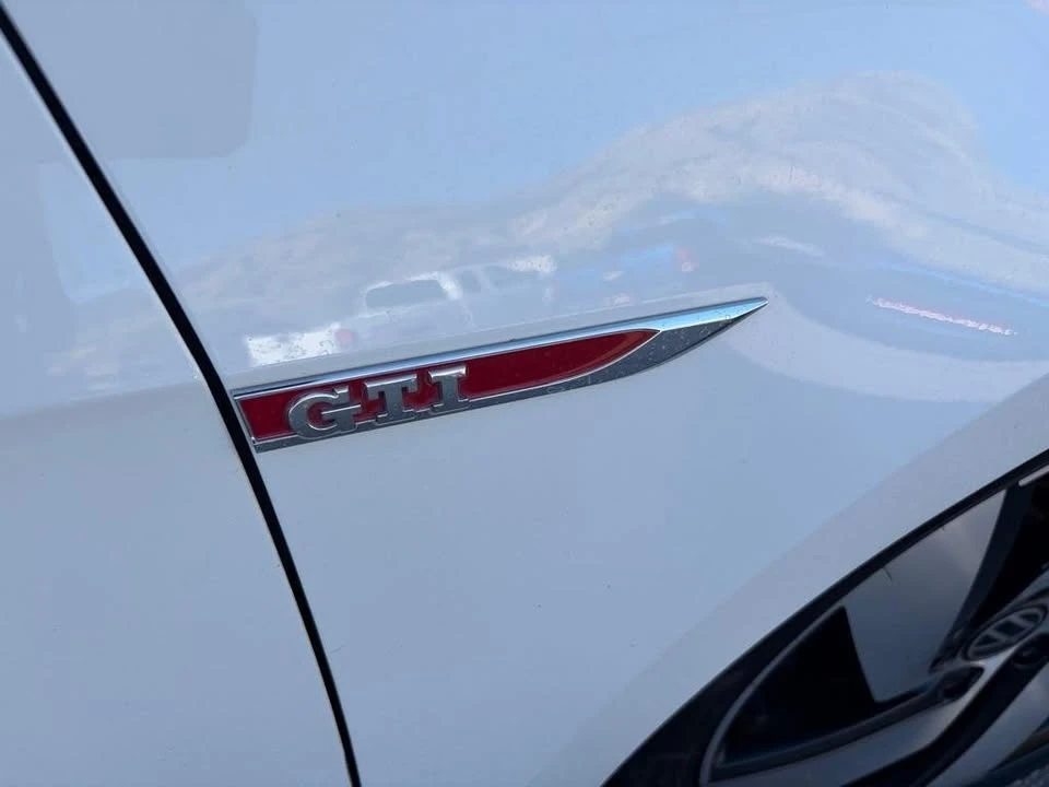 2018 Volkswagen GTI Mk7 - Image 11 of 20