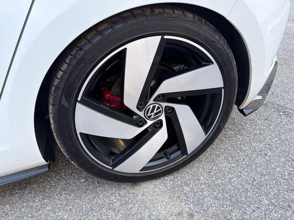 2018 Volkswagen GTI Mk7 - Image 14 of 20