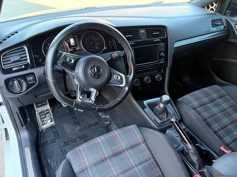 2018 Volkswagen GTI Mk7 - Image 17 of 20