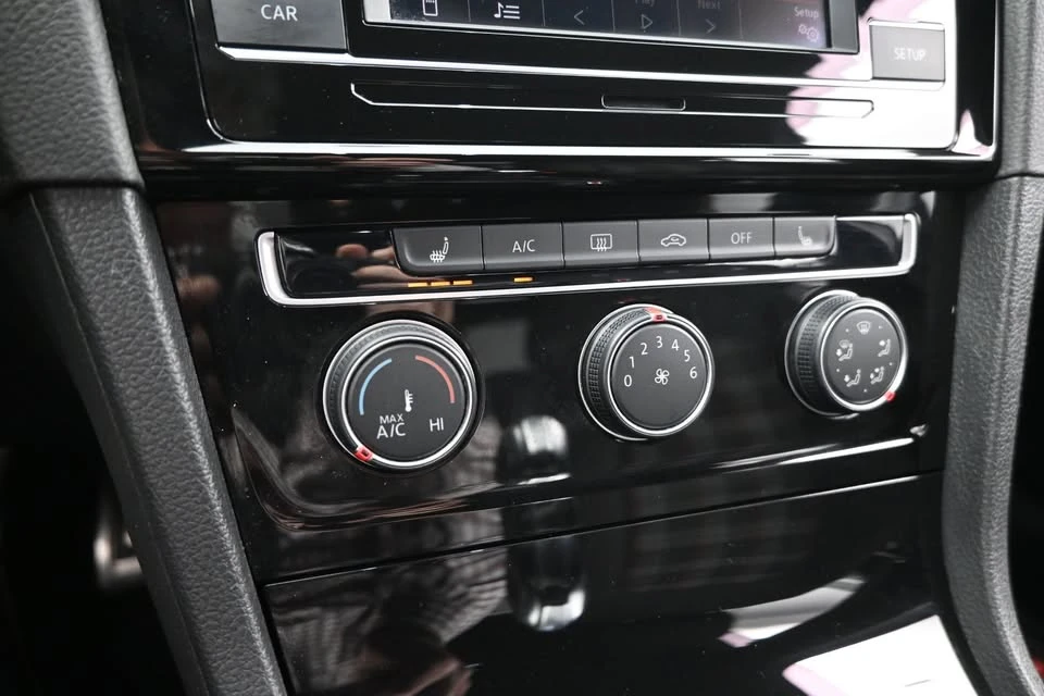 2018 Volkswagen GTI Mk7 - Image 11 of 12