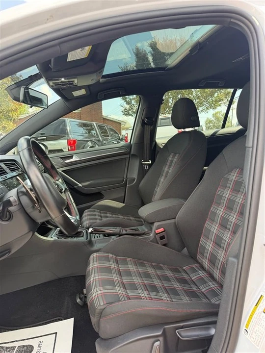 2018 Volkswagen GTI Mk7 - Image 11 of 14