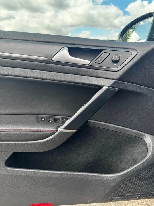 2018 Volkswagen GTI Mk7 - Image 11 of 19