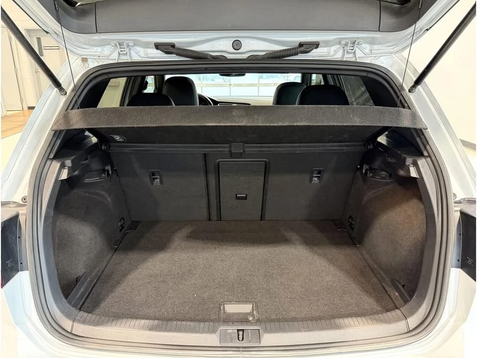 2018 Volkswagen GTI Mk7 - Image 6 of 10