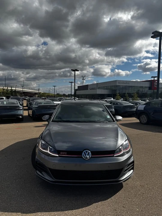 2018 Volkswagen GTI Mk7 - Image 2 of 19