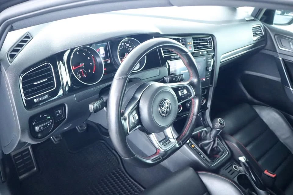 2018 Volkswagen GTI Mk7 - Image 15 of 20