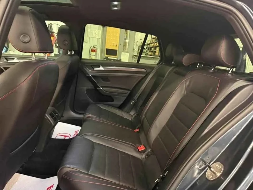 2018 Volkswagen GTI Mk7 - Image 18 of 20