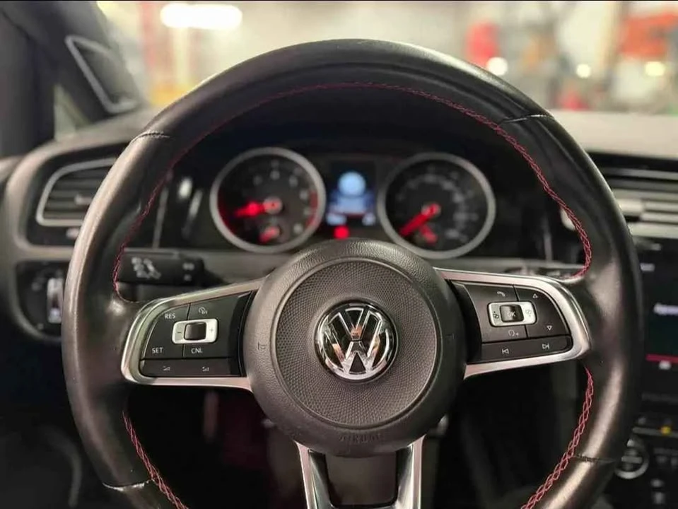 2018 Volkswagen GTI Mk7 - Image 17 of 20