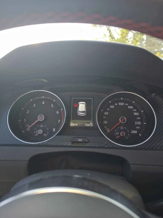 2018 Volkswagen GTI Mk7 - Image 7 of 14