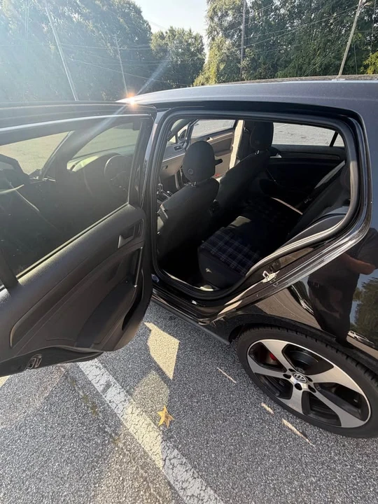 2018 Volkswagen GTI Mk7 - Image 7 of 14