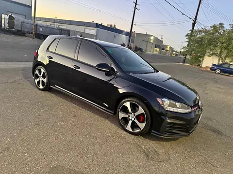 2018 Volkswagen Golf GTI S Hatchback Sedan 4D