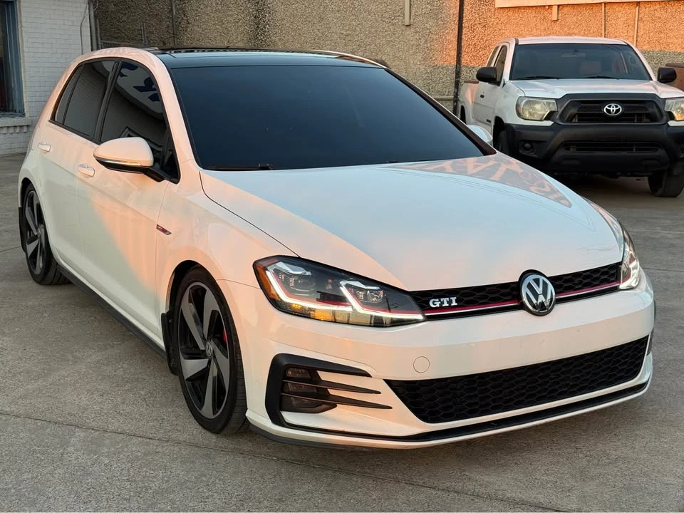 2018 Volkswagen GTI Mk7 - Image 11 of 20