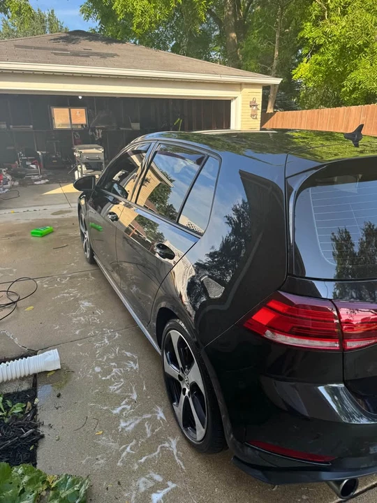 2018 Volkswagen GTI Mk7 - Image 2 of 9