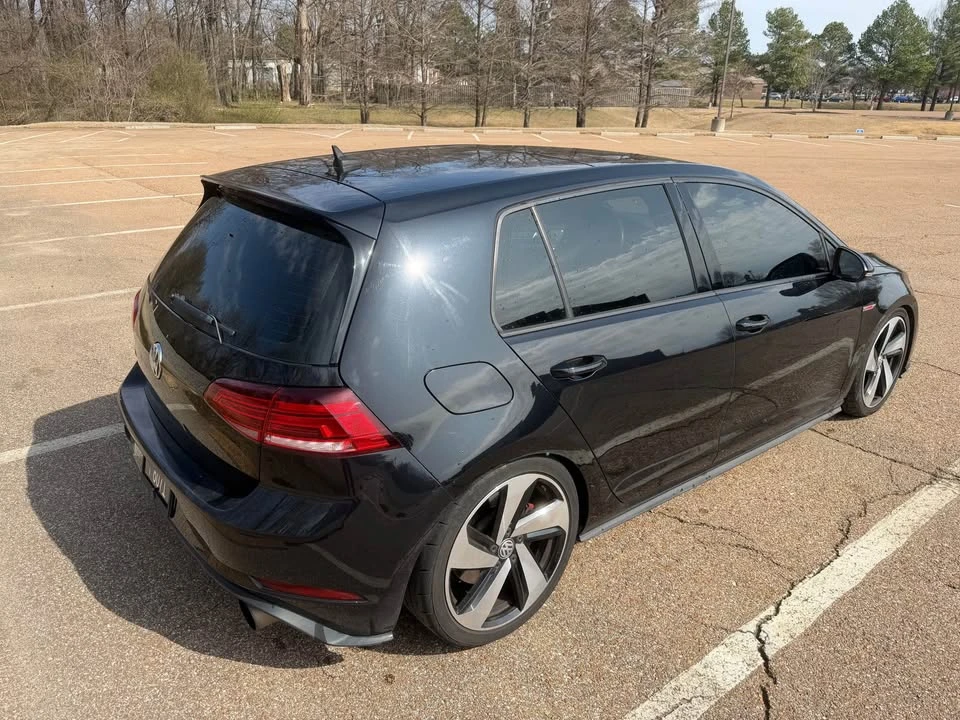 2018 Volkswagen GTI Mk7 - Image 6 of 8