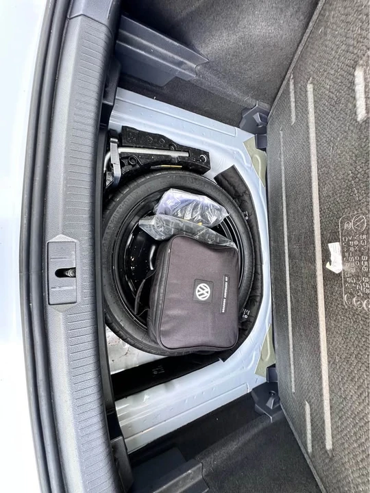 2018 Volkswagen GTI Mk7 - Image 15 of 17