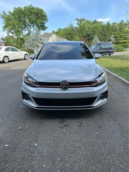 2018 Volkswagen GTI Mk7 - Image 6 of 17