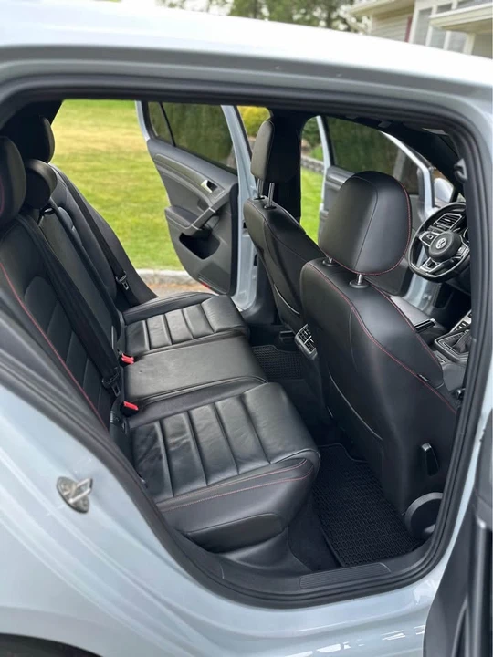 2018 Volkswagen GTI Mk7 - Image 10 of 17