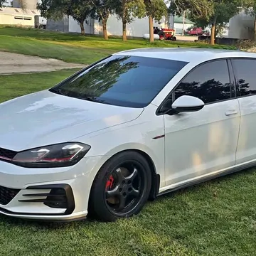 2018 Volkswagen Golf GTI SE