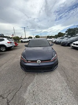 2018 Volkswagen Golf GTI SE