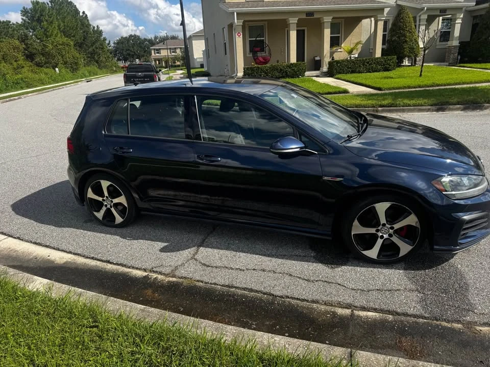 2018 Volkswagen GTI Mk7 - Image 6 of 11